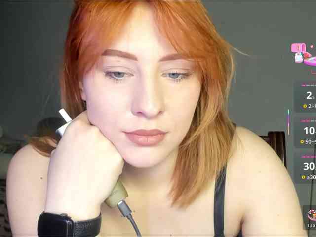 RedheadDevil webcam
