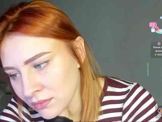 RedheadDevil webcam