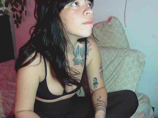 caribbeanlov4 webcam