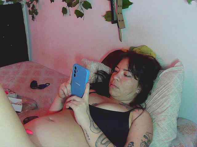 caribbeanlov4 webcam