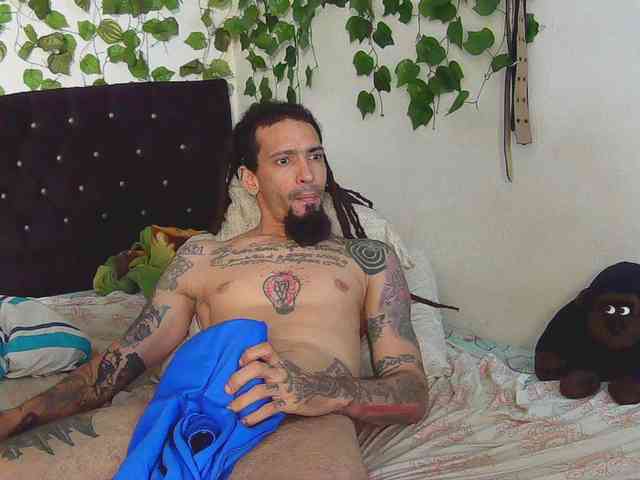 caribbeanlov4couple webcam