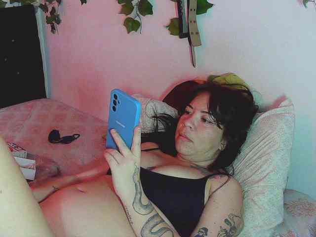 caribbeanlov4 webcam