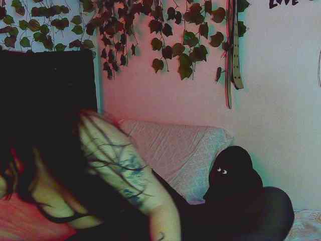 caribbeanlov4 webcam