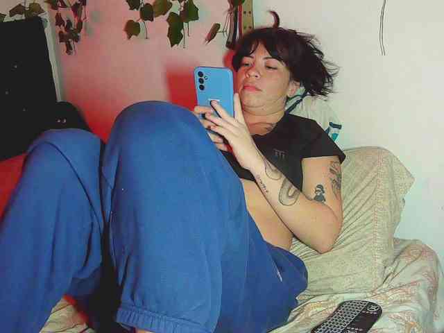 caribbeanlov4 webcam