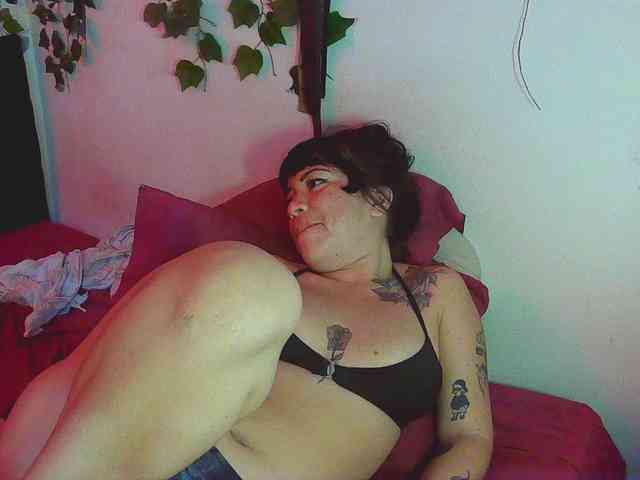 caribbeanlov4couple webcam
