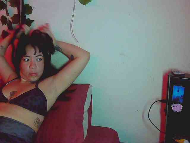 caribbeanlov4couple webcam