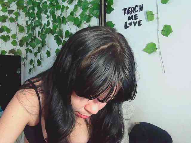 caribbeanlov4 webcam
