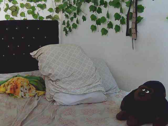 caribbeanlov4 webcam