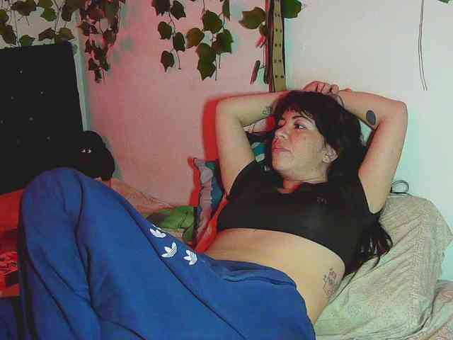 caribbeanlov4 webcam