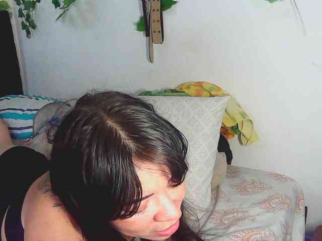 caribbeanlov4 webcam