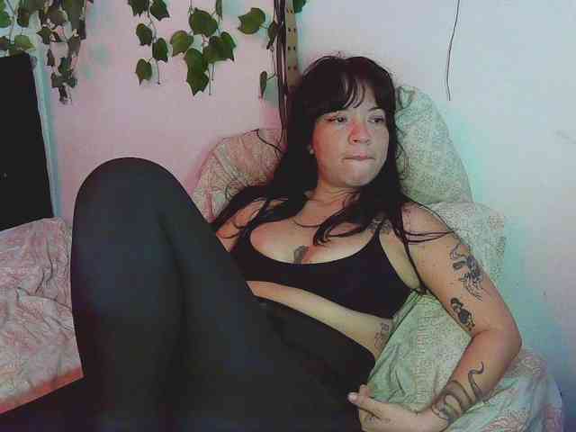 caribbeanlov4 webcam