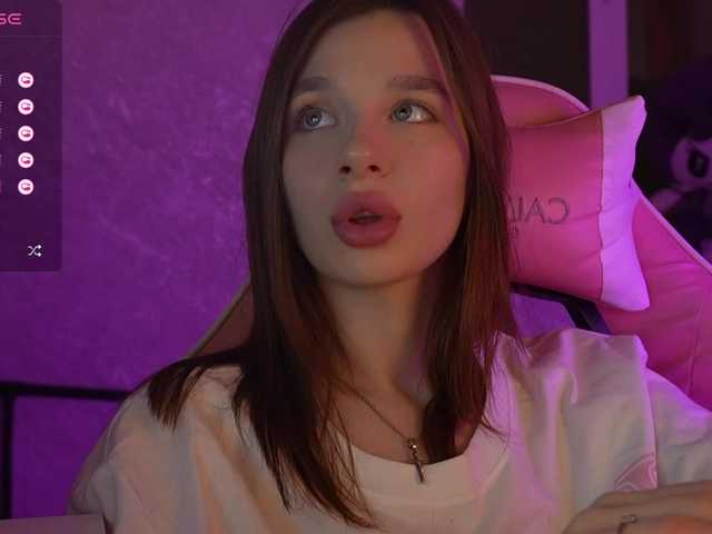 MossiPolli from BongaCams