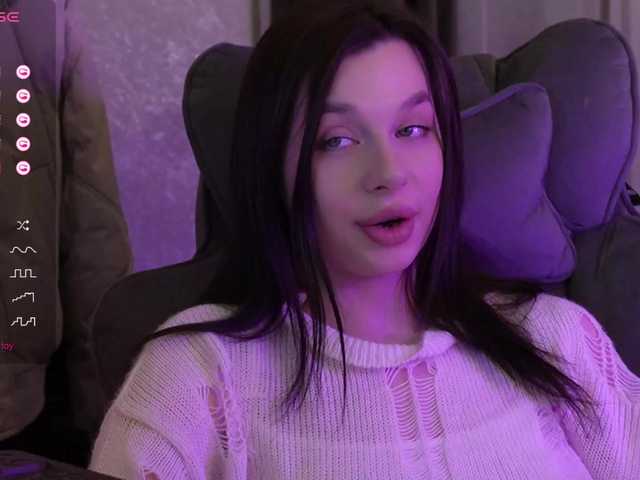 MossiPolli's BongaCams show and profile