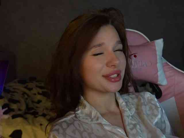 _Polly_ webcam