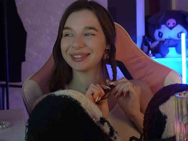 _Polly_ webcam