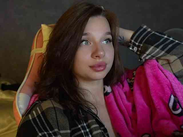 _Polly_ webcam