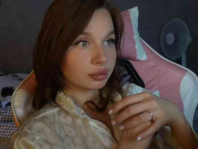 _Polly_ webcam
