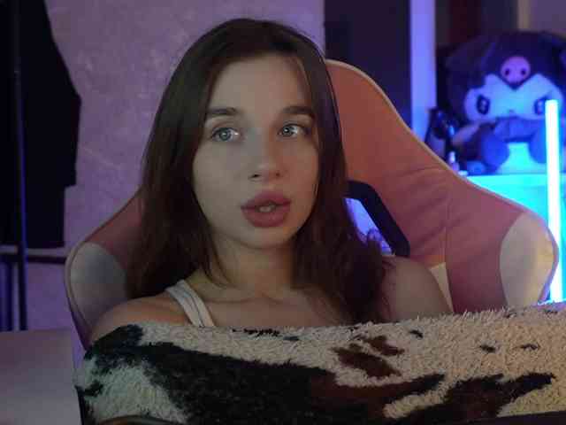 _Polly_ webcam