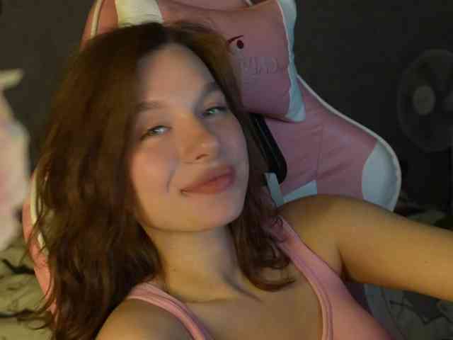 _Polly_ webcam