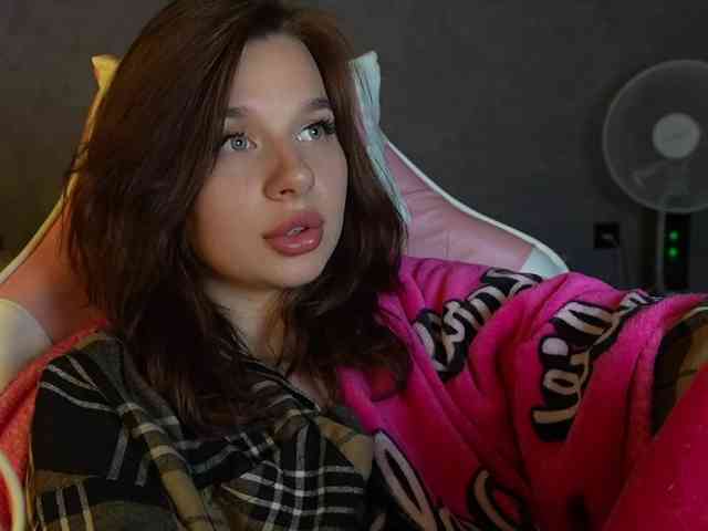 _Polly_ webcam