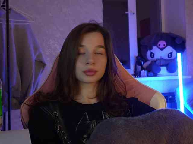 _Polly_ webcam