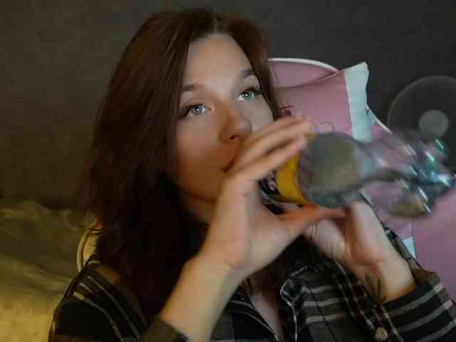 _Polly_ webcam
