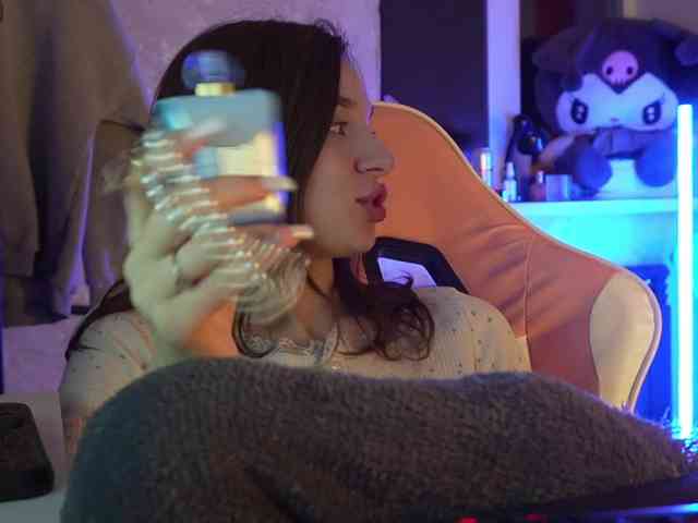 _Polly_ webcam