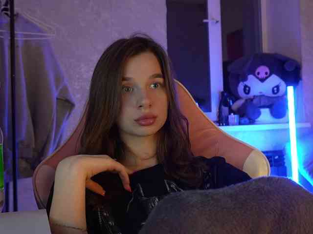 _Polly_ webcam