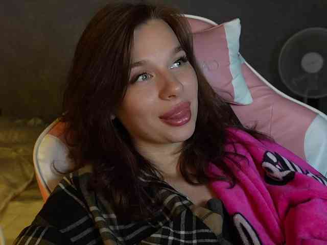 _Polly_ webcam