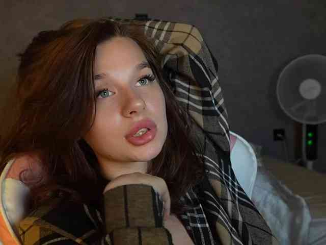_Polly_ webcam