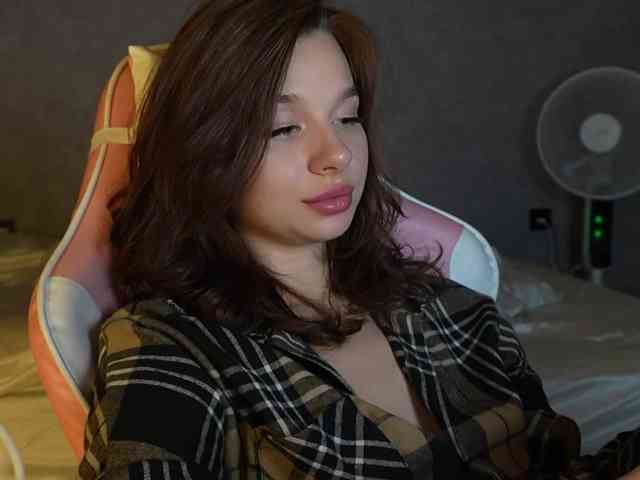 _Polly_ webcam