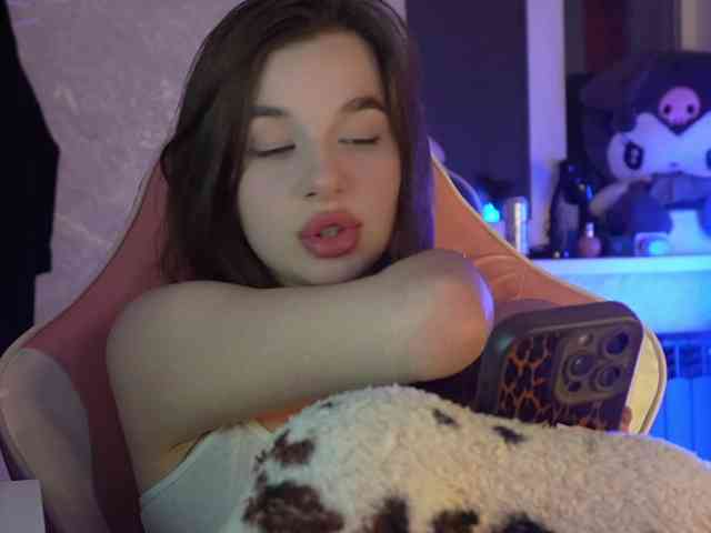 _Polly_ webcam