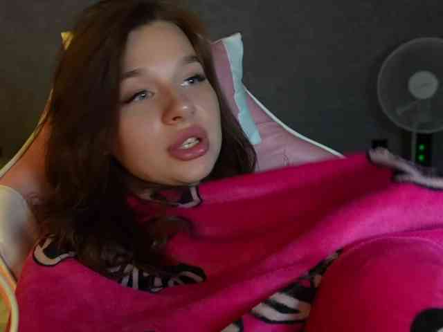_Polly_ webcam