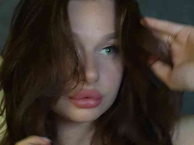 _Polly_ webcam