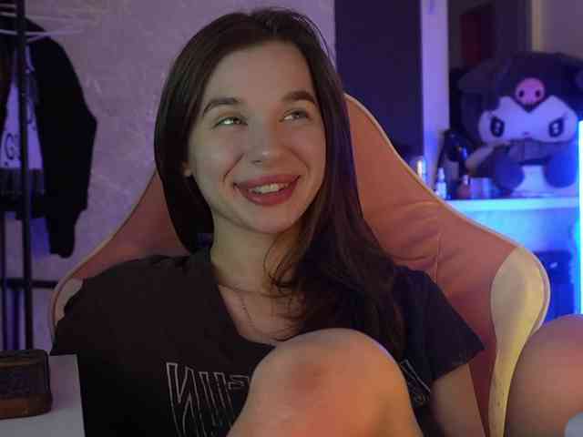 _Polly_ webcam