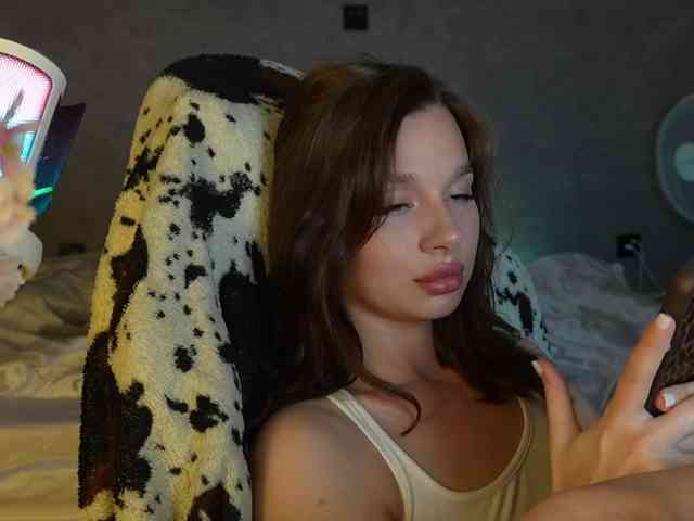 _Polly_ webcam