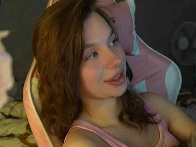_Polly_ webcam
