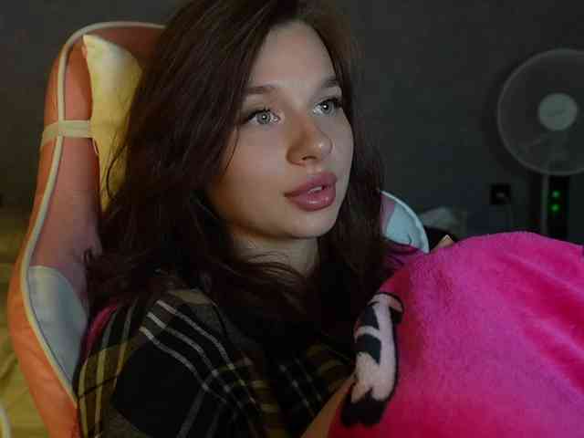 _Polly_ webcam