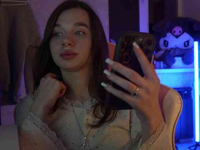_Polly_ webcam