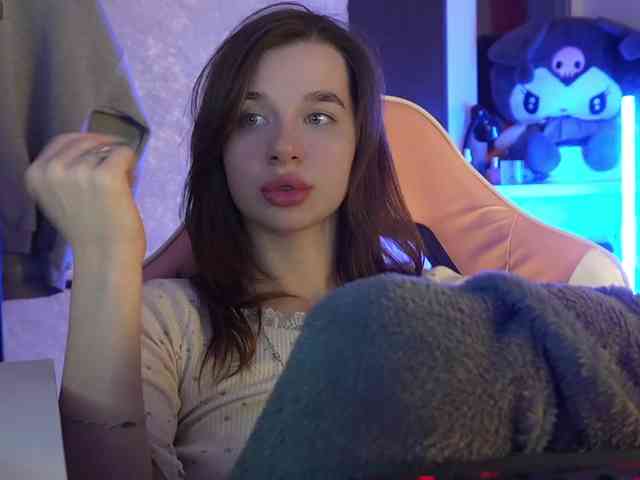 _Polly_ webcam