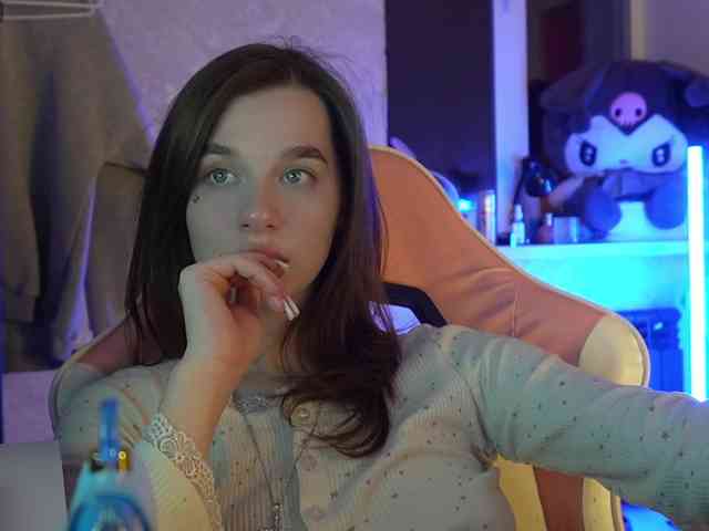 _Polly_ webcam