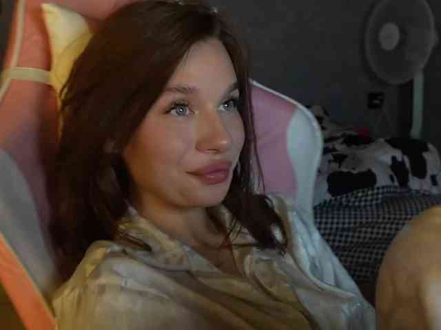 live cam show MossiPolli