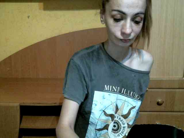 Carolly_ webcam
