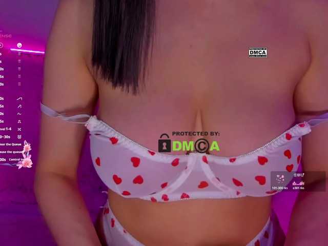 -roxy-a's BongaCams show and profile