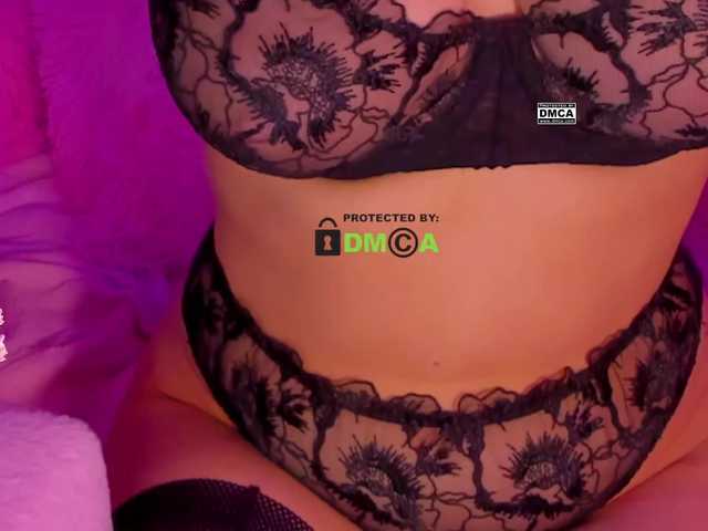 -roxy-a's BongaCams show and profile