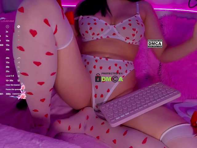 -roxy-a's BongaCams show and profile