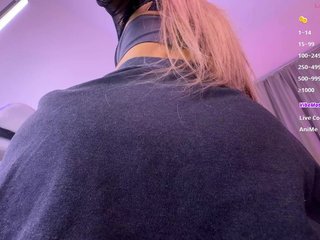 BlushMikki Porn Show