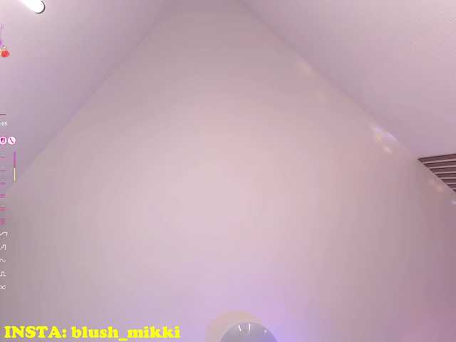 BlushMikki's BongaCams show and profile