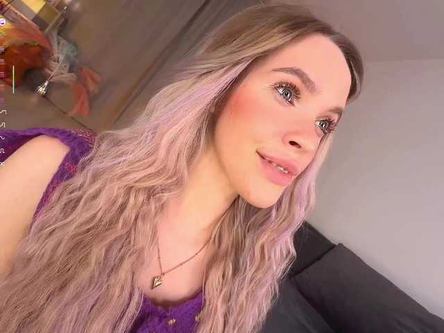 BlushMikki's BongaCams show and profile