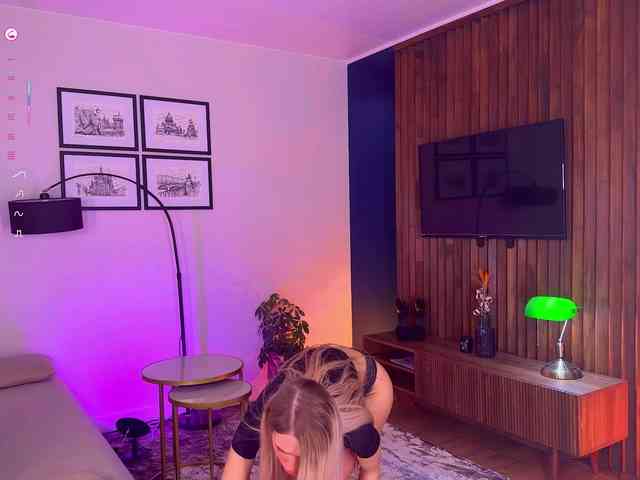 BlushMikki webcam
